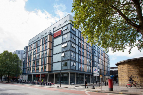 Blithehale Court Unite - Gallery - 7