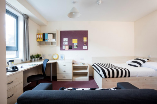 Blithehale Court Unite - Gallery - 19