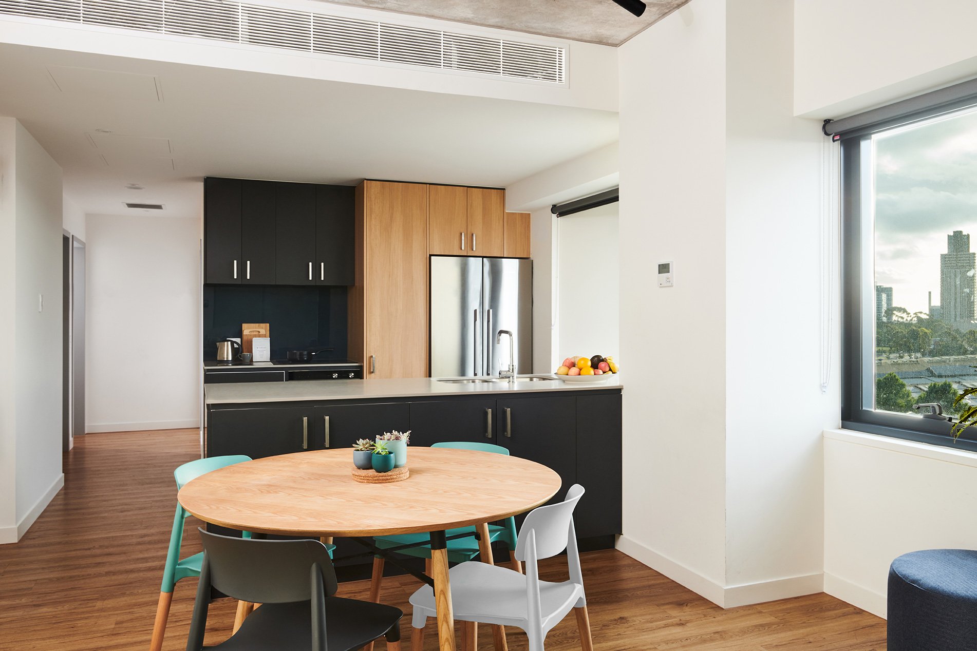  6 Bed Apartment - Views  -  Scape Uni Square  - Gallery -  2