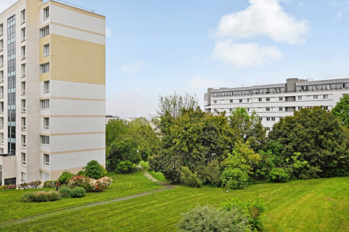 68 m² apartment for rent in a coliving space near Paris