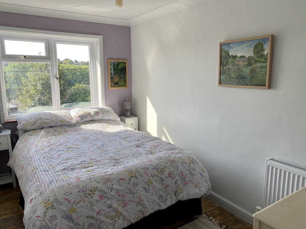 Bedroom 2(Full Room) - Lovely Annexe in Frome House - Gallery - 1
