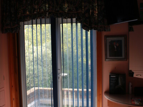 Family house in the suburbs - Gallery - 16