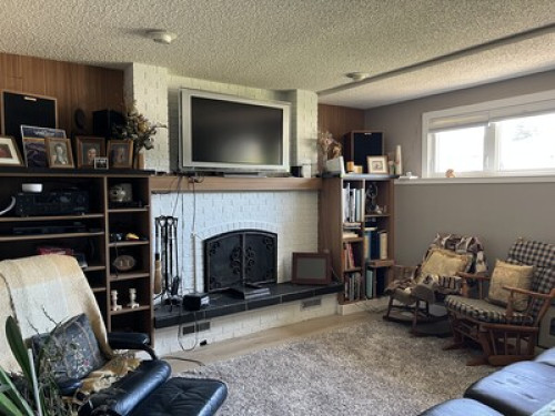 4 level split modern decor