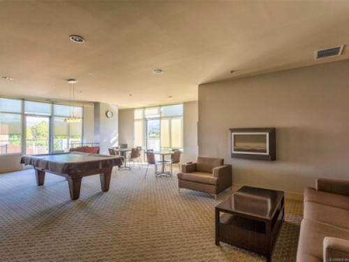 Cozy Bedroom in Shared Apartment   - Gallery -  5