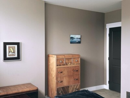 Private 1BR Suite w Kitchen/laundry