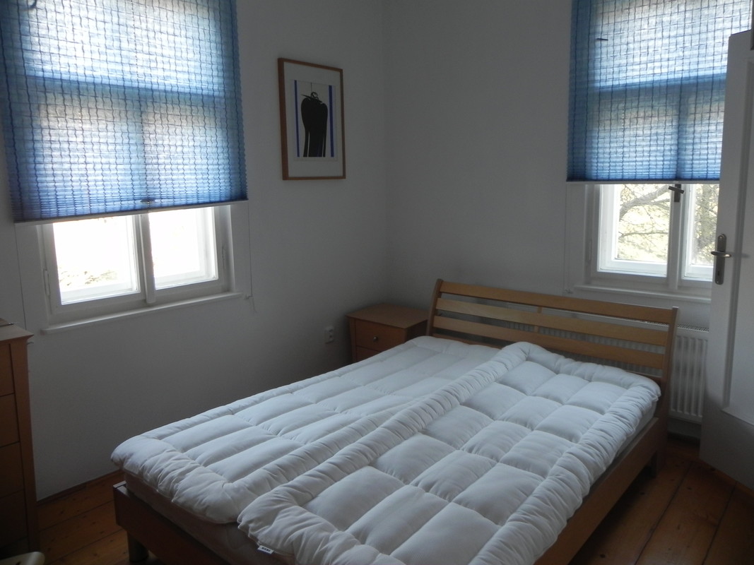 Full Size Bedroom(Single Bed) - 1