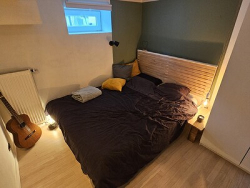 Nice room ideally located - Gallery - 8