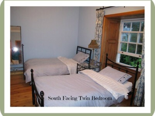 Charming Cosy Twin Ensuite Bedroom - Gallery - 9