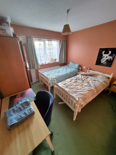 Twin room 5 minutes walk from town - Gallery - 8