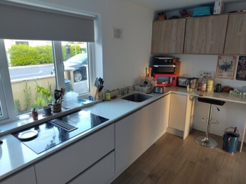 Twin room 5 minutes walk from town