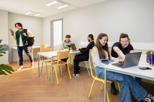 Jennens Court  - Gallery -  5
