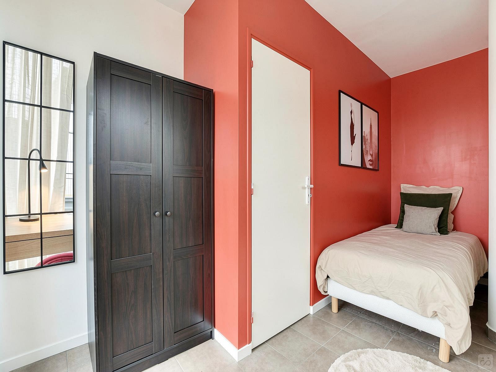  Move Into This Cozy 9 M² Room  -  Stunning 76 m² duplex for rent in a coliving in Paris  - Gallery -  3