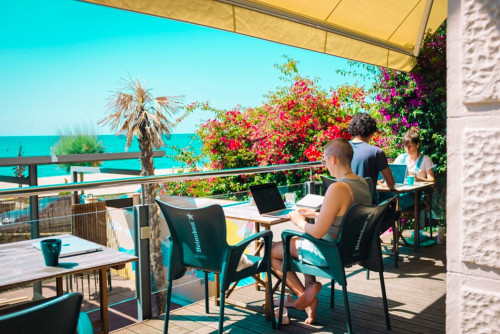 Vibrant Coliving at the Beach with Coworking in Caldes d'Estrac
