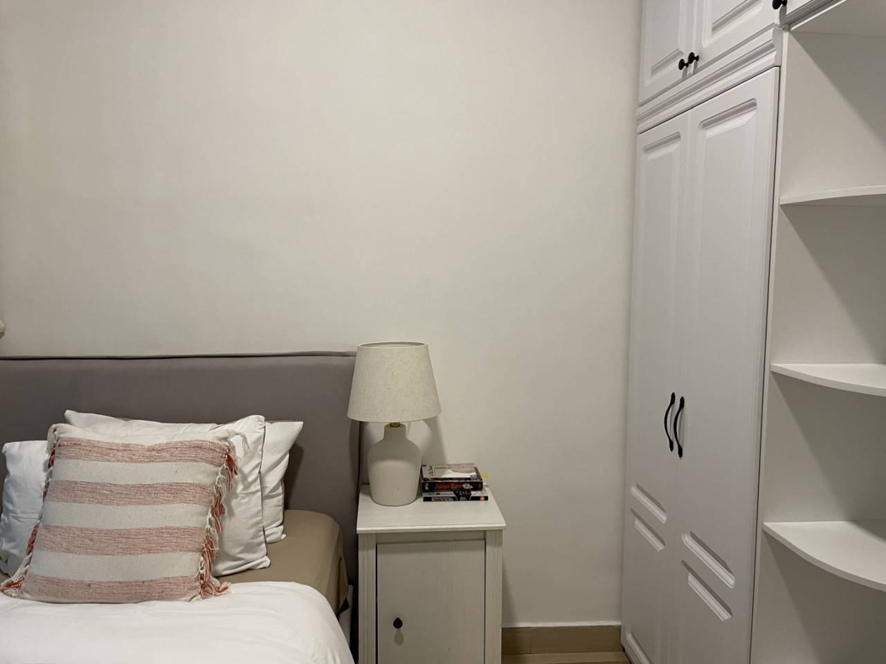 Common Room - Standard - 12