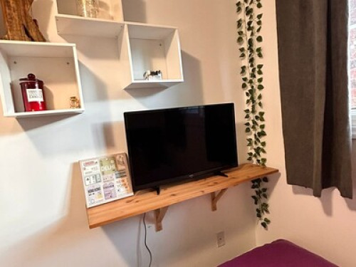 Serenity Awaits: Cozy Room for You