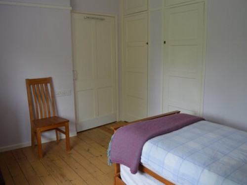Easy access to hospital and station