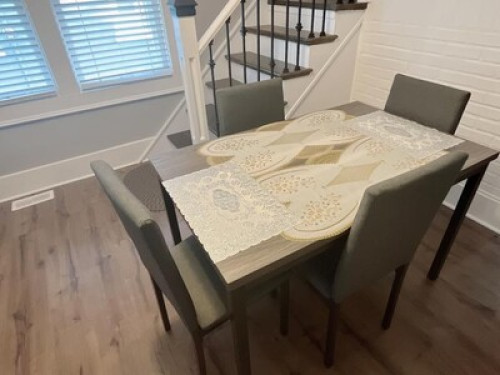 Home in the heart of Windsor, ON