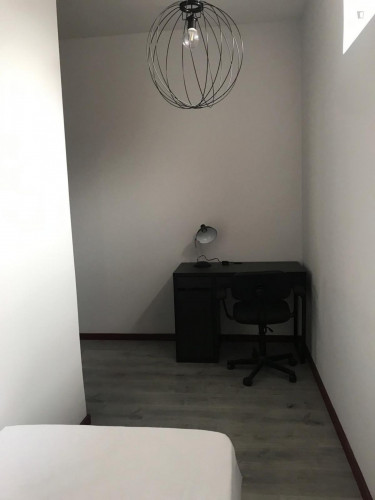 Single bedroom in a student flat, with garden, in Paranhos - Gallery - 7