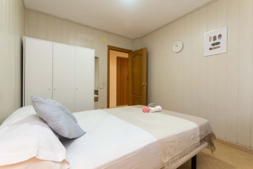 85-3 Calle Nazareno Habitación 3