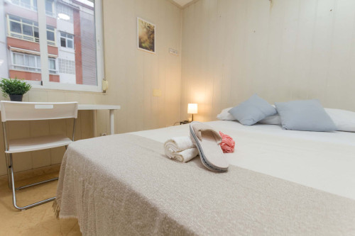 85-3 Calle Nazareno Habitación 3