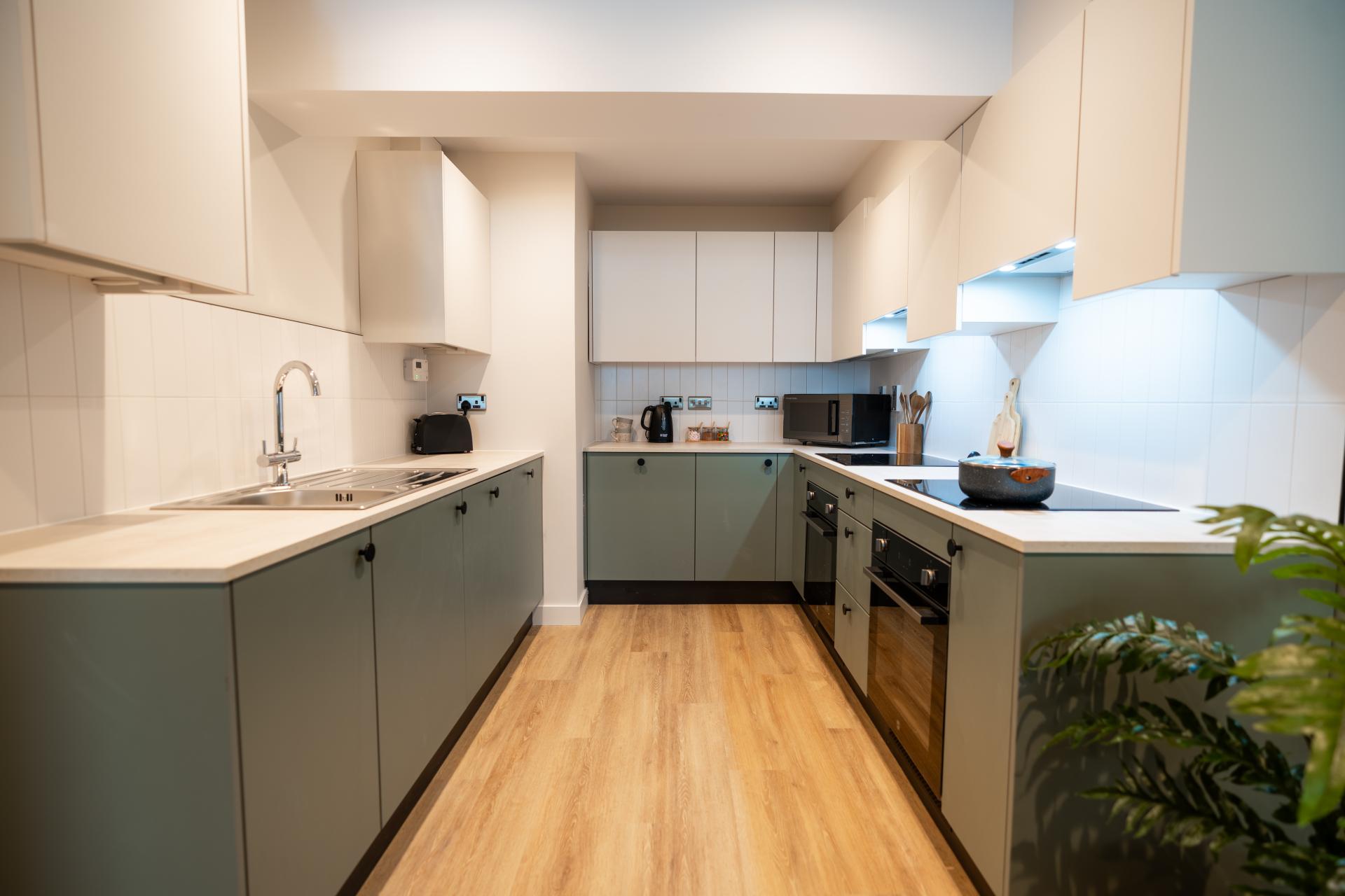  Accessible Premium Ensuite  -  Árasáin P&V (The P&V Apartments)  - Gallery -  6