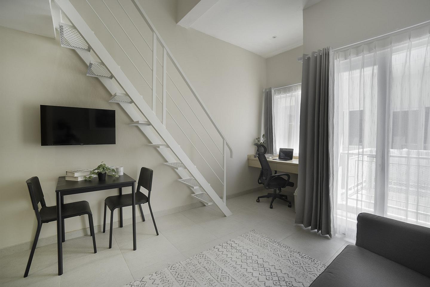 Deluxe Loft - 40
