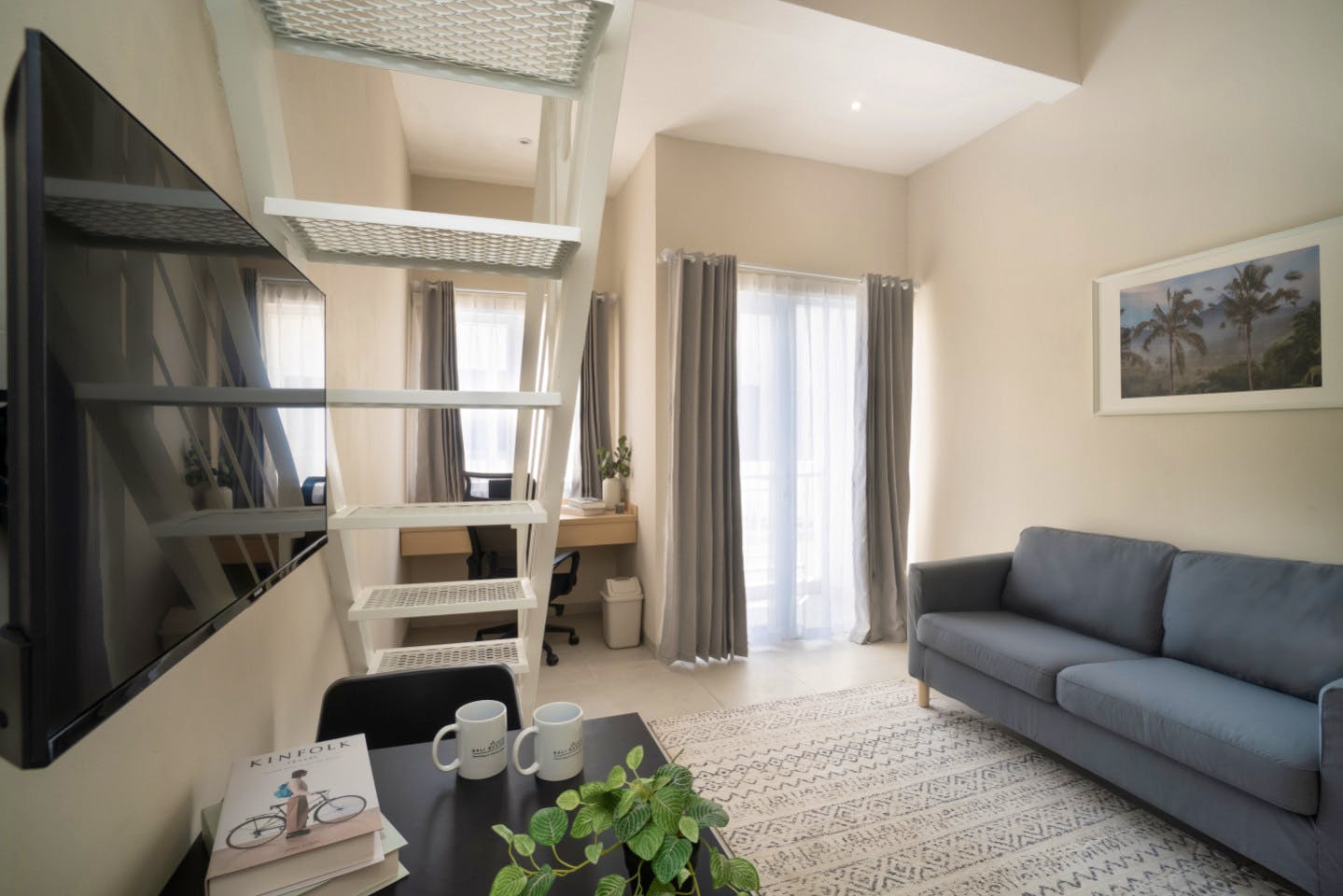 Deluxe Loft - 16
