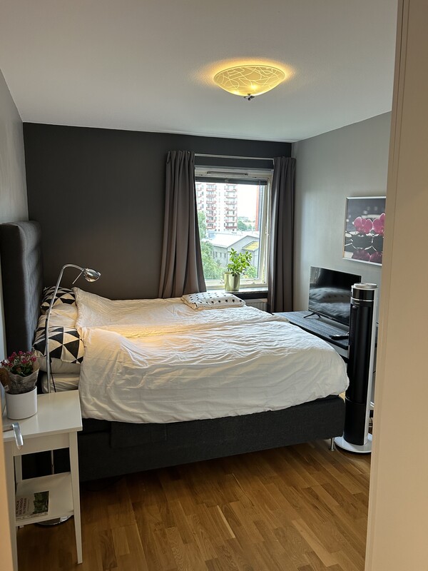 Large Room (Full Room) - 1