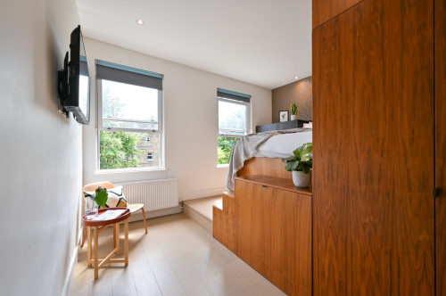 West Hampstead  - Gallery -  3