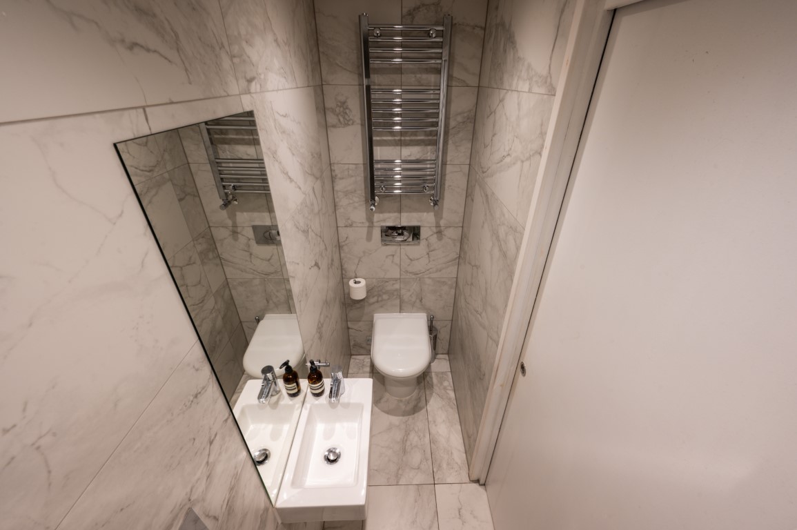  Standard En-Suite  -  West Hampstead  - Gallery -  8