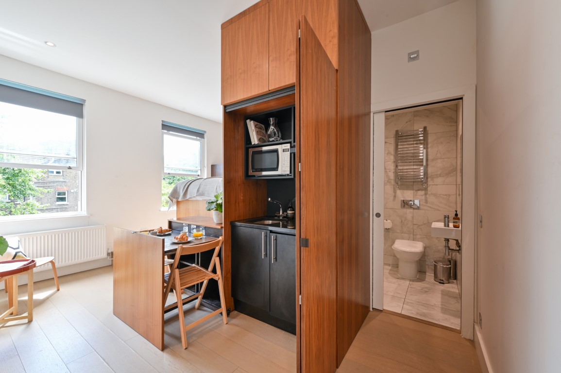  Superior Studio  -  West Hampstead  - Gallery -  5