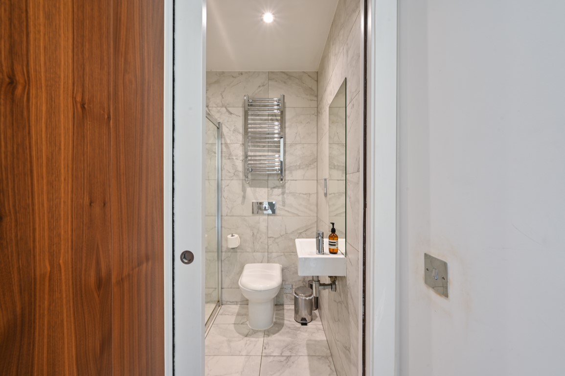  Superior Studio  -  West Hampstead  - Gallery -  2