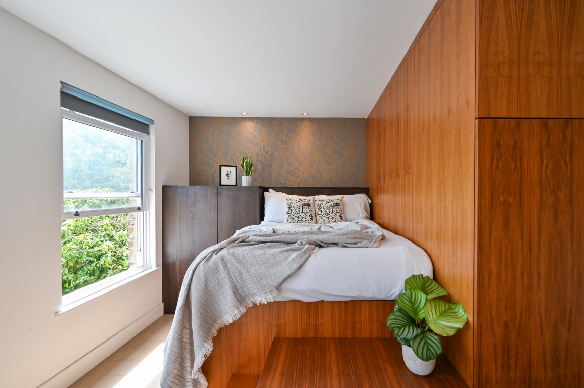  Superior Studio  -  West Hampstead  - Gallery -  11