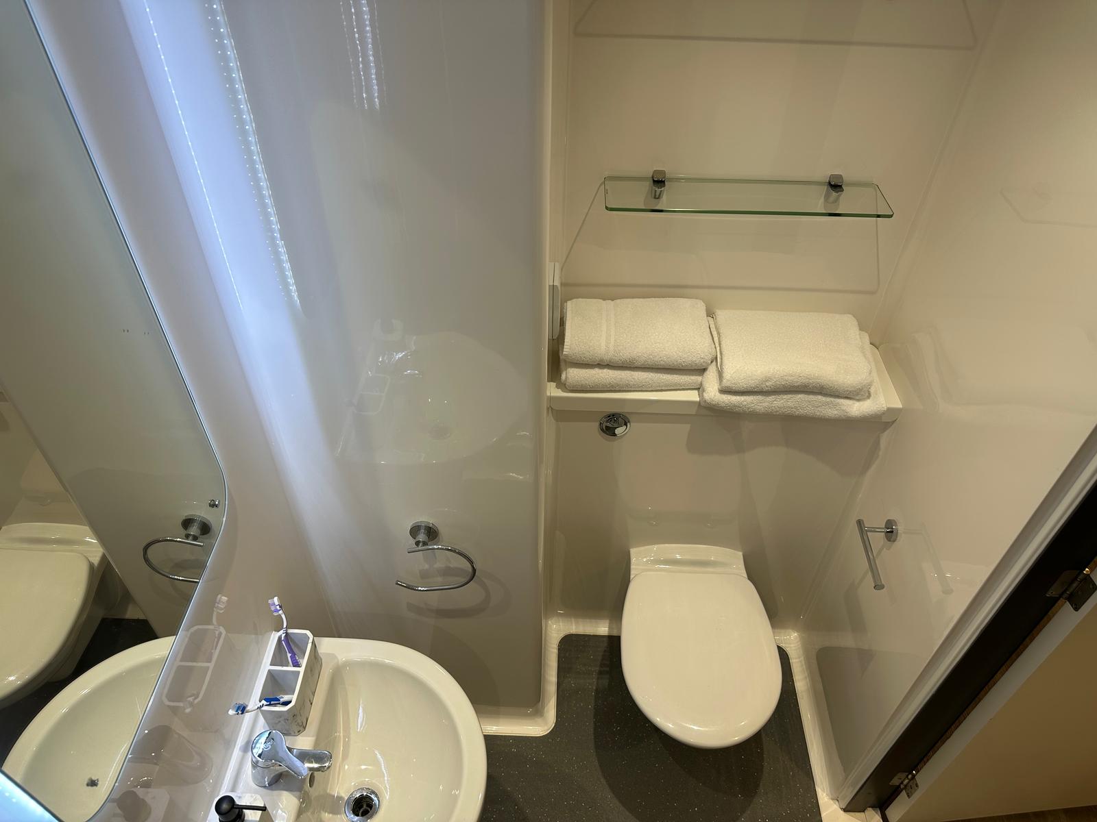  Premium Plus 2 Bed Apartment  -  Trinity View  - Gallery -  3