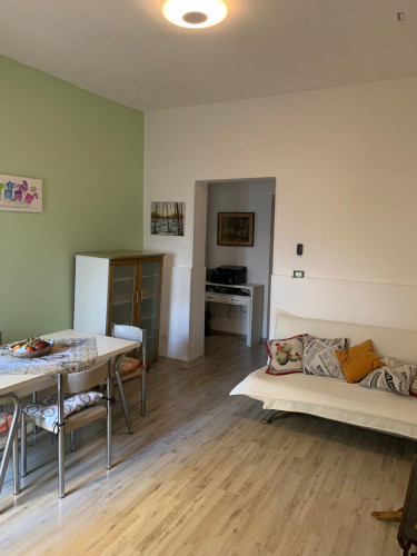 Double bedroom on the ground floor with external private bathroom, shared living &kitchen - Gallery - 13
