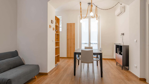 Royal Apartment - Gallery - 43