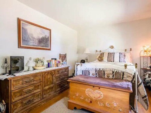 Comfort for Professionals in Town