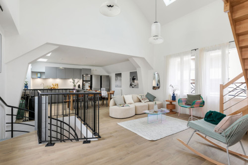 Vibrant Stunning House w/ Gym near Jardins d'Eole