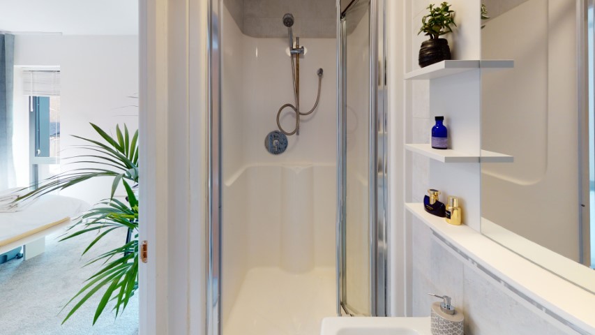  Master En-Suite B (LRG)  -  Finsbury Park  - Gallery -  4