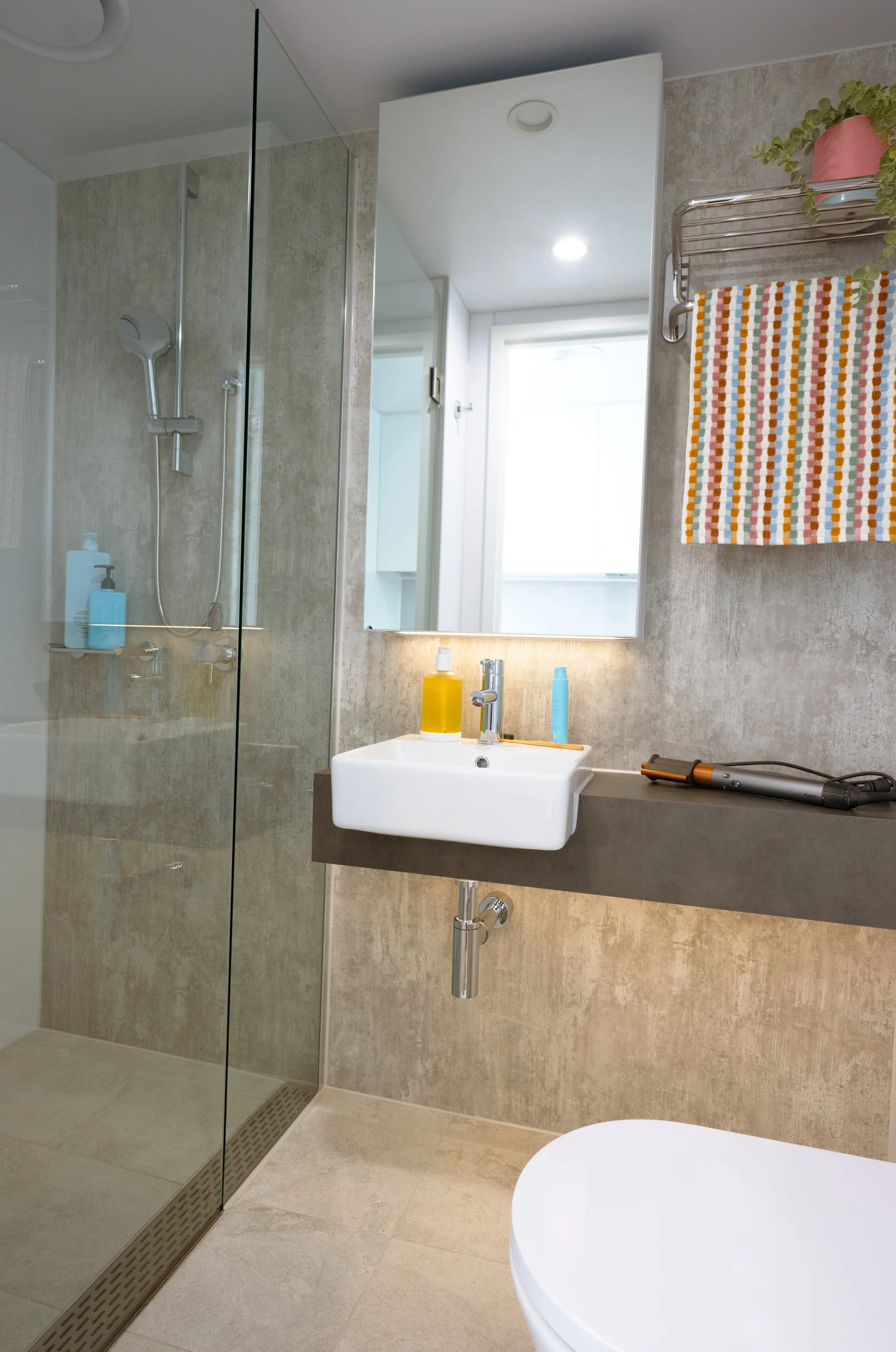 Signature Plus Studio With Standard View With Balcony - 2