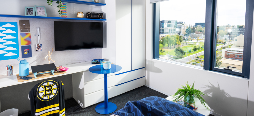  Signature Plus Studio, Double Bed With Standard View  -  Scape Leicester  - Gallery -  1