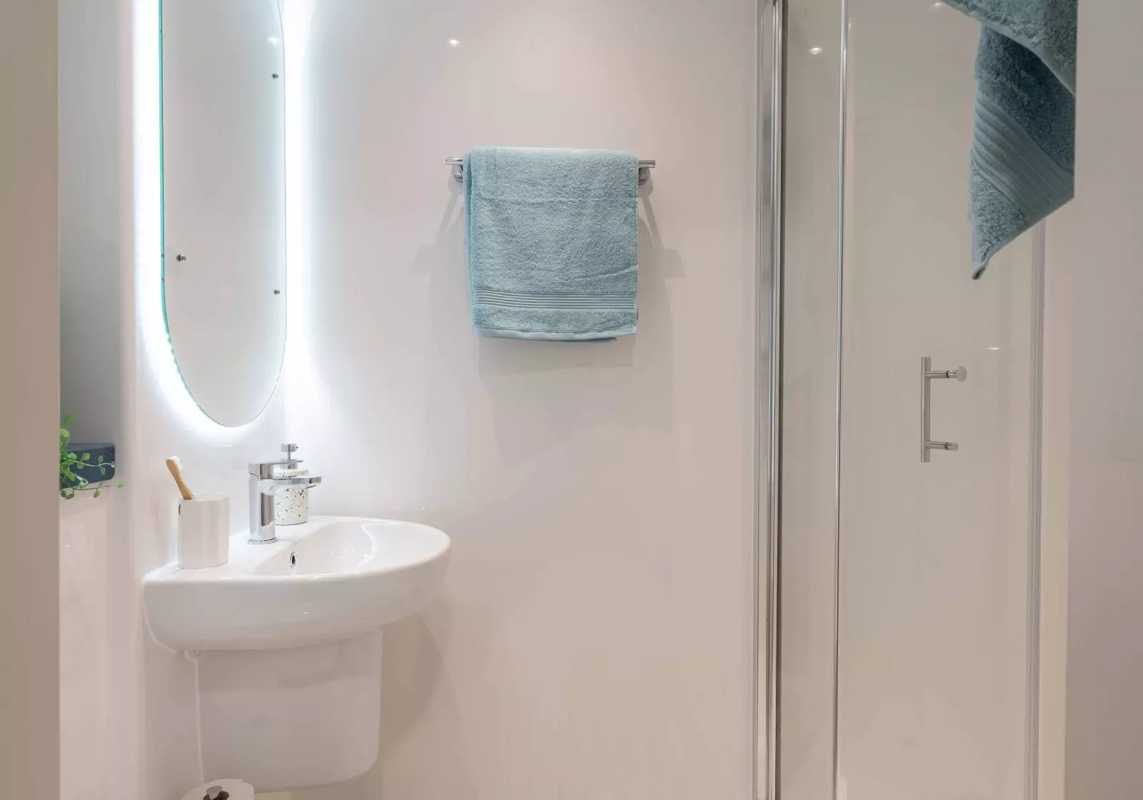 Gold En-Suite Plus - Longwood Place - Gallery - 3