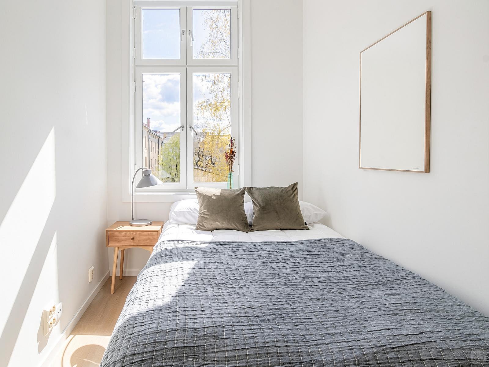 Room 2 - Standard - Private - 42