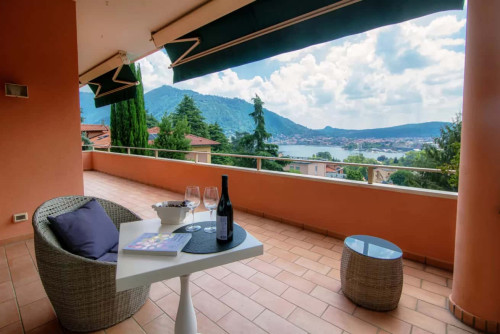 Fabulous Villa Sofia with Swimming Pool, Terrace & Lake Como View