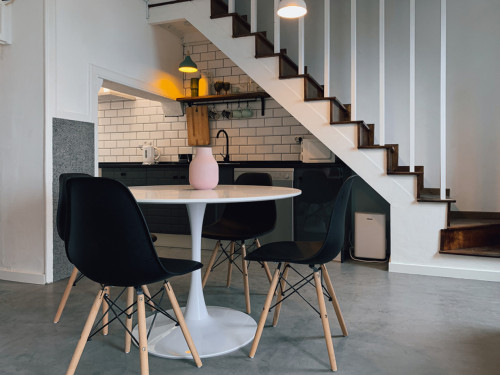 Vibrant house near PR 17 SMI Nascentes de Santo António Trail