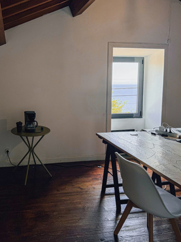 Vibrant house near PR 17 SMI Nascentes de Santo António Trail