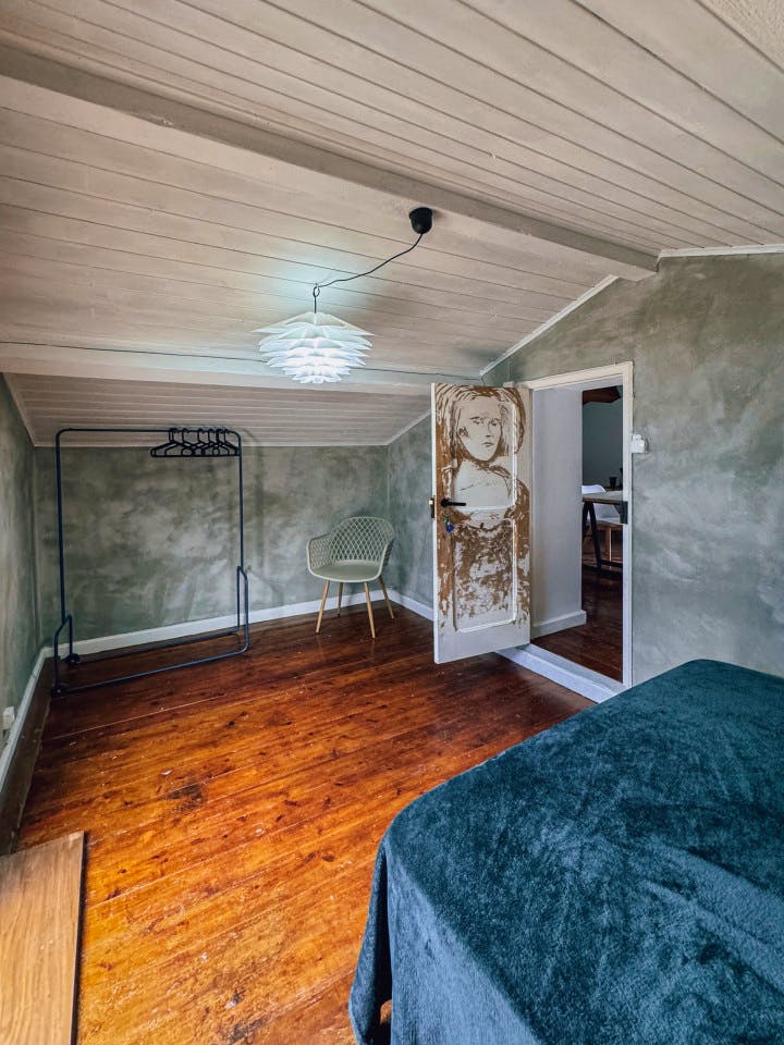 Private Room 3 - Vibrant house near PR 17 SMI Nascentes de Santo António Trail - Gallery - 4