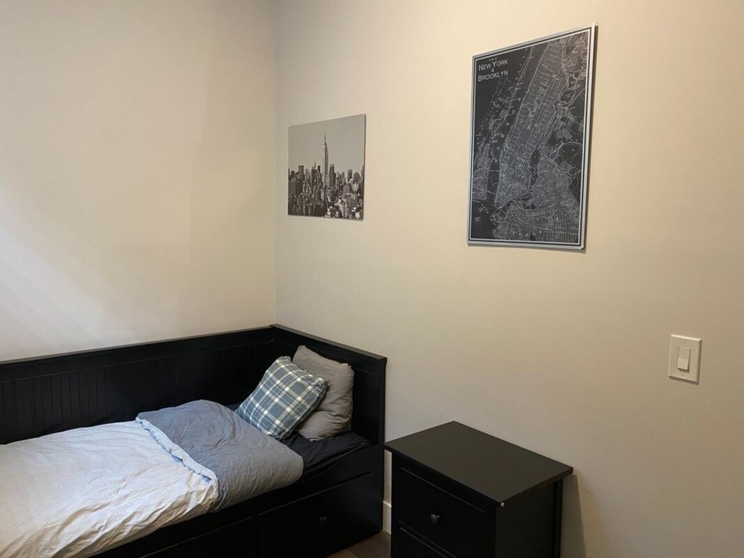 Bedroom 2(Full Room) - 1