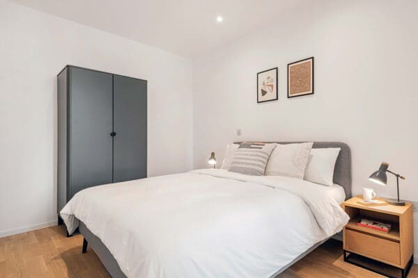  2 Bed, 1 Bathroom  -  Royal Heights  - Gallery -  1