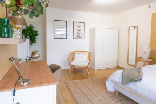 Colorful bedroom in Bordeaux - BO39 - Gallery - 15